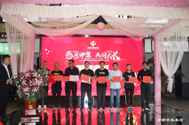 �T���L��